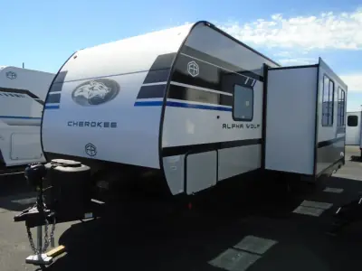 2027 Forest River Cherokee Alpha Wolf 27BHX photo 10