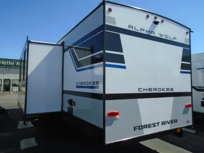 2027 Forest River Cherokee Alpha Wolf 27BHX photo 9