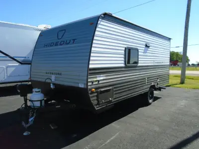 2027 Keystone Hideout Mini 166RB photo 7