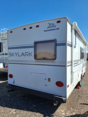 2011 JAYCO SKYLARK photo 5