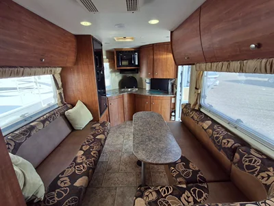 2011 JAYCO SKYLARK photo 6