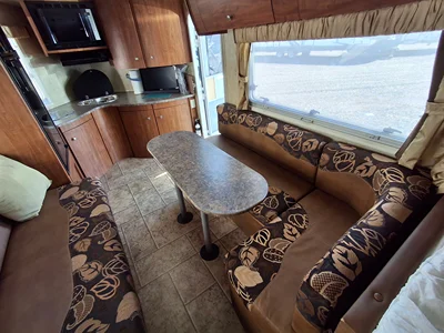 2011 JAYCO SKYLARK photo 23