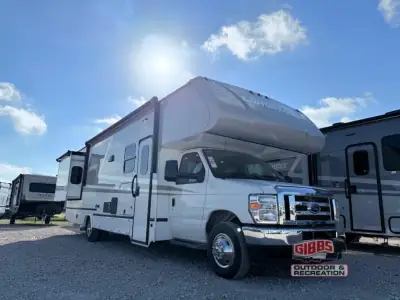2026 Gulf Stream Conquest Class C 6320 photo 4