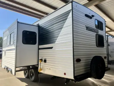 2026 Winnebago Access 25BH photo 4