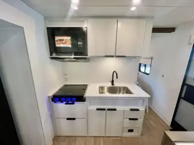 2026 Winnebago Access 25BH photo 17