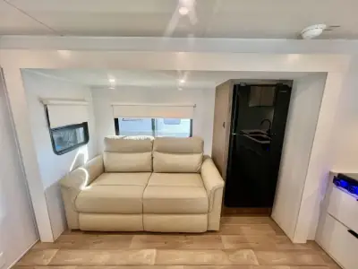 2026 Winnebago Access 25BH photo 27