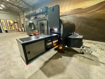 2027 Intech Flyer Pursue photo 5