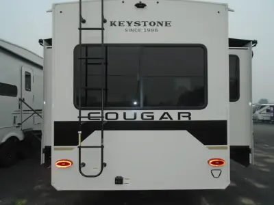 2027 Keystone Cougar 316RLS photo 5