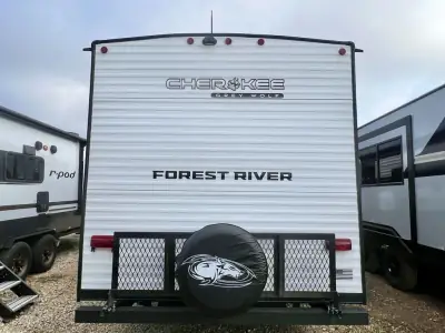 2026 Forest River Cherokee Grey Wolf 27GH photo 12