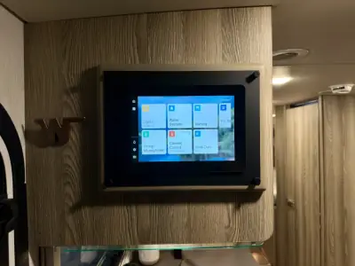 2027 Winnebago Navion 24R photo 30