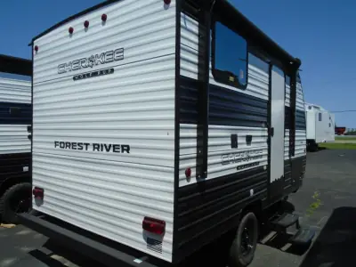 2026 Forest River Cherokee Wolf Pup 14BHLP photo 3