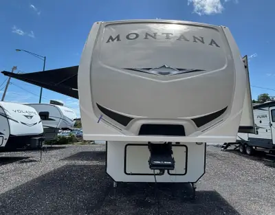 2018 Keystone MONTANA 3950BR photo 5