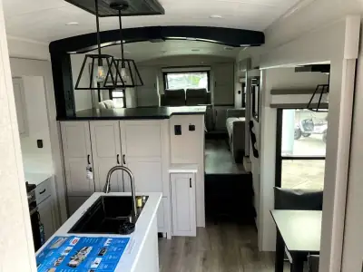 2026 Jayco North Point 382FLRB photo 8