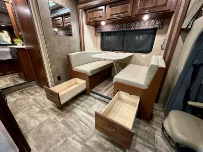 2016 Forest River Sunseeker MBS 2400R photo 13
