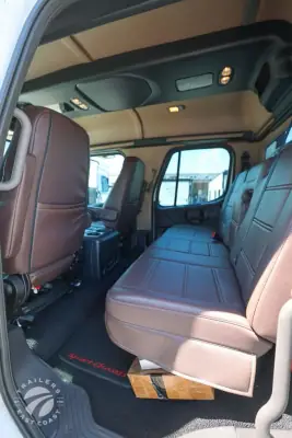 2014 Freightliner M2 SPORT CHASSIS photo 16