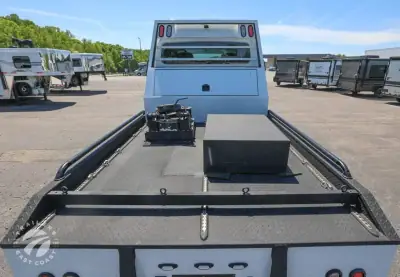 2014 Freightliner M2 SPORT CHASSIS photo 12
