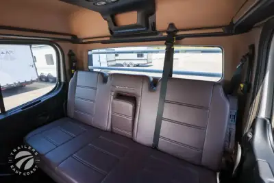 2014 Freightliner M2 SPORT CHASSIS photo 28
