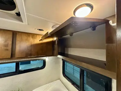 2020 Tiffin Motorhomes Wayfarer 24 TW photo 31