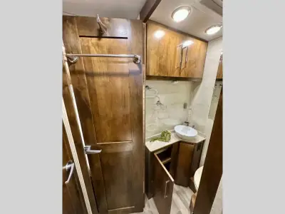 2020 Tiffin Motorhomes Wayfarer 24 TW photo 23