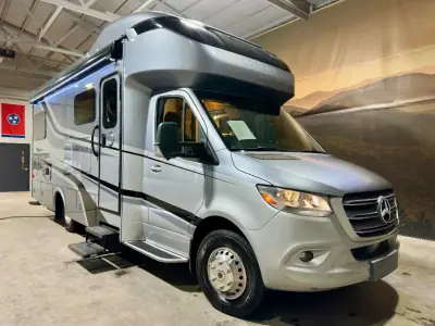 2020 Tiffin Motorhomes Wayfarer 24 TW