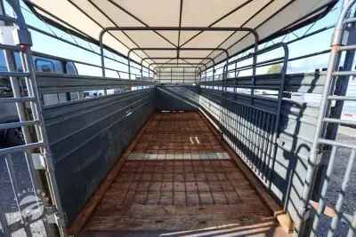 2008 W-W Stock Trailer photo 30