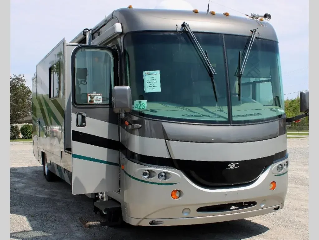 2004 Coachmen COACHMEN 402 TS SPORTSCOACH DEAL PENDING exterior