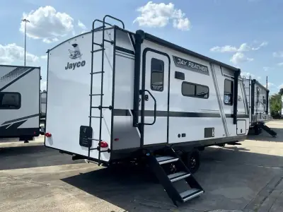 2027 Jayco Jay Feather 18RBF photo 26