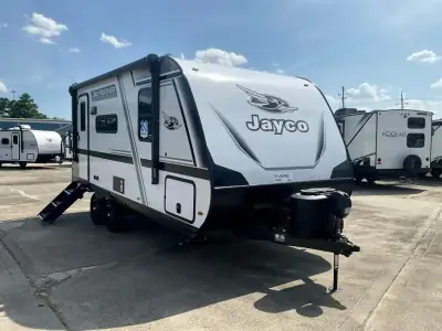 2027 Jayco Jay Feather 18RBF photo 3