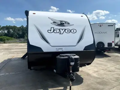 2027 Jayco Jay Feather 18RBF photo 4