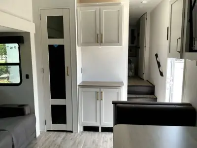 2027 Jayco Eagle SLE Fifth Wheel 24MLE photo 7