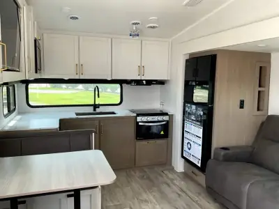 2027 Jayco Eagle SLE Fifth Wheel 24MLE photo 27