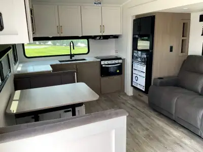 2027 Jayco Eagle SLE Fifth Wheel 24MLE photo 6