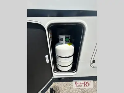 2027 Keystone Cougar Half-Ton 29MBD photo 53