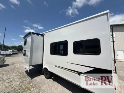 2027 Keystone Cougar Half-Ton 29MBD photo 59