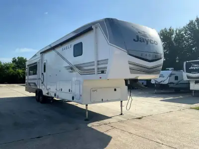 2027 Jayco Eagle 355MBQS photo 4