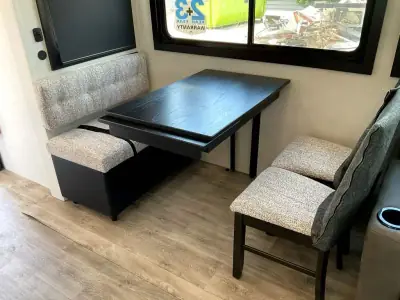 2027 Jayco Eagle 355MBQS photo 11