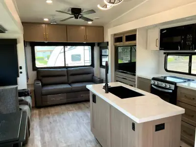 2027 Jayco Eagle 355MBQS photo 10