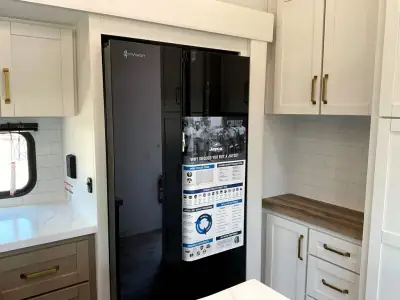 2027 Jayco Eagle 355MBQS photo 18