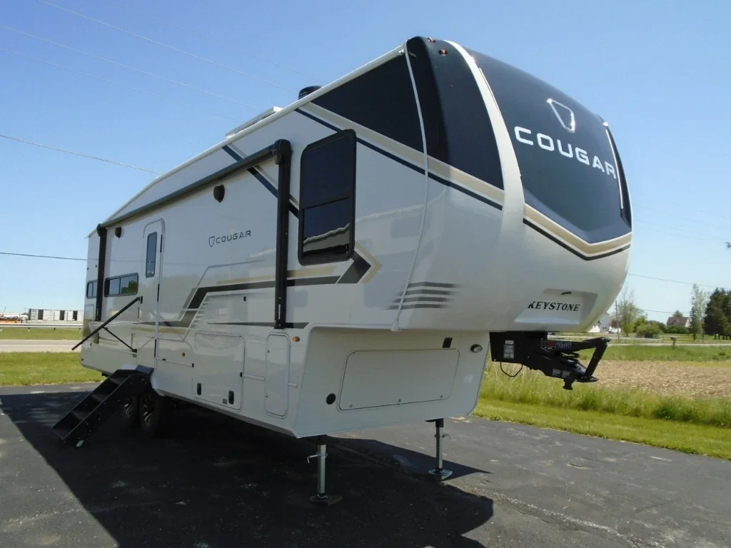 2026 Keystone Cougar 260MLE exterior