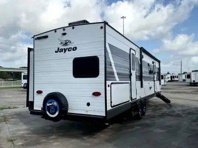 2027 Jayco Jay Flight SLX 321BDS photo 7