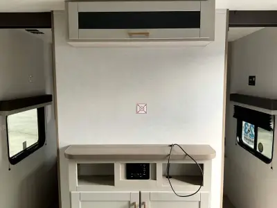 2027 Jayco Jay Flight SLX 321BDS photo 14