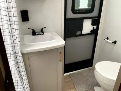 2027 Jayco Jay Flight SLX 321BDS photo 28
