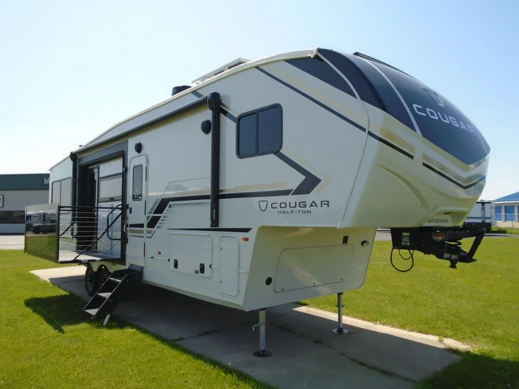 2026 Keystone Cougar Half-Ton 30REP exterior