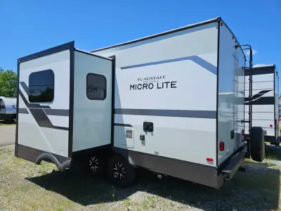 2026 Forest River Flagstaff Micro Lite 22FBS photo 7