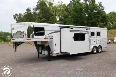 2016 Lakota Charger C8311RK photo 5