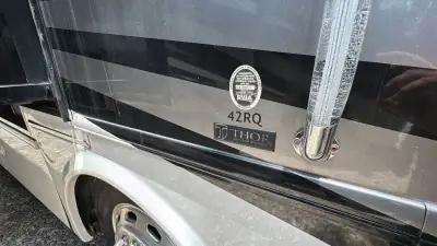 2012 Damon Tuscany Series 42RQ photo 7