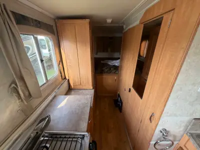 2008 Trailmanor 2720 SERIES photo 9