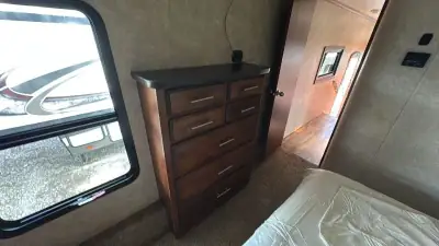 2018 Jayco Eagle Fifth Wheel 355MBQS photo 31
