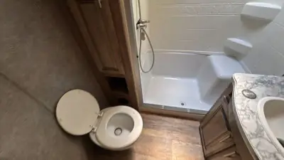 2018 Jayco Eagle Fifth Wheel 355MBQS photo 23