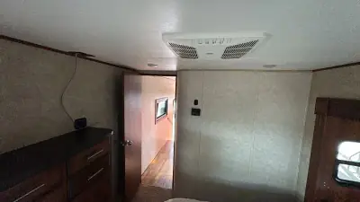 2018 Jayco Eagle Fifth Wheel 355MBQS photo 32